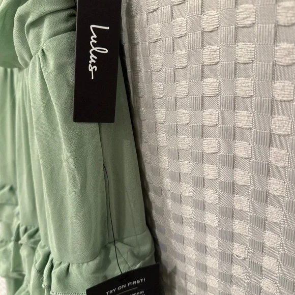 Sage Green Maxi Dress - Picture 3 of 4